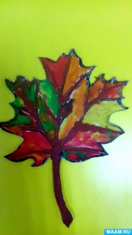 Кленовый листочек пластилинография