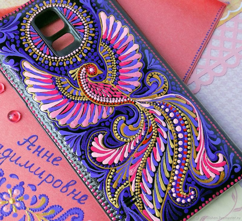 Роспись чехла для телефона