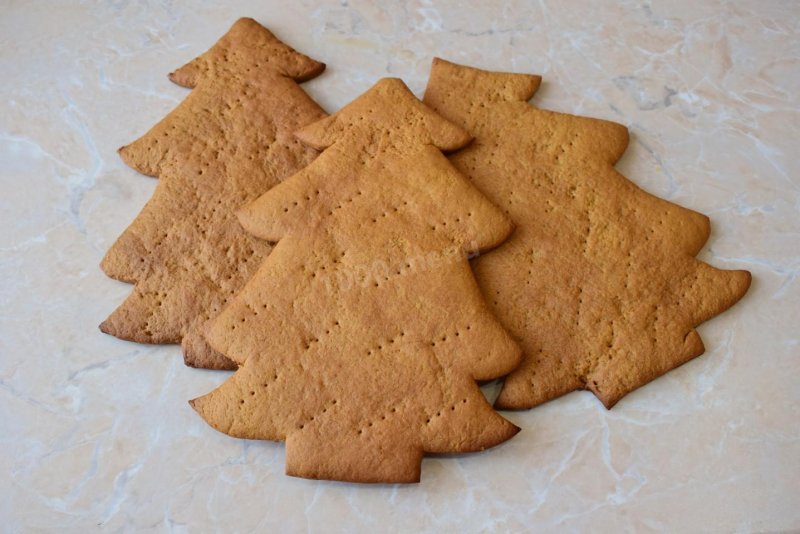 Торт елка из медовых коржей