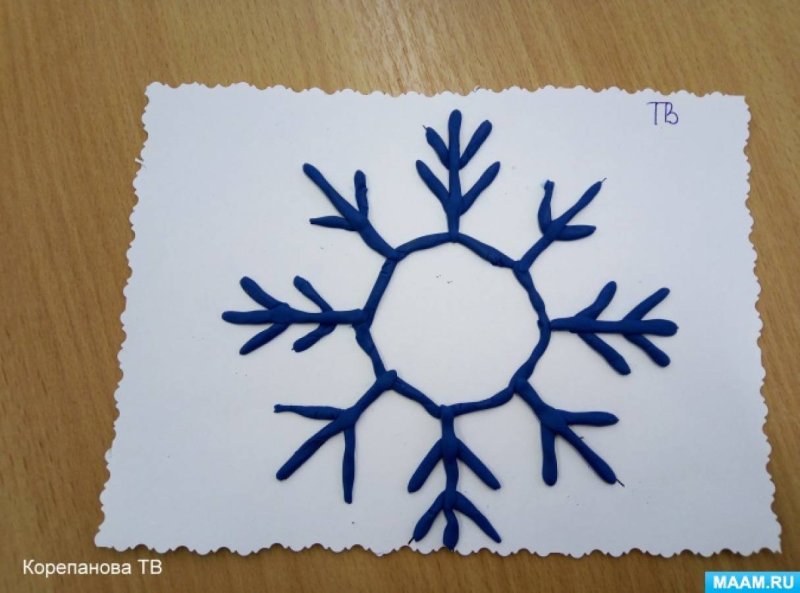 Пластилинография Снежинка