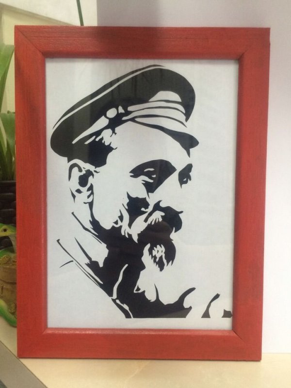 Портрет Дзержинского вектор