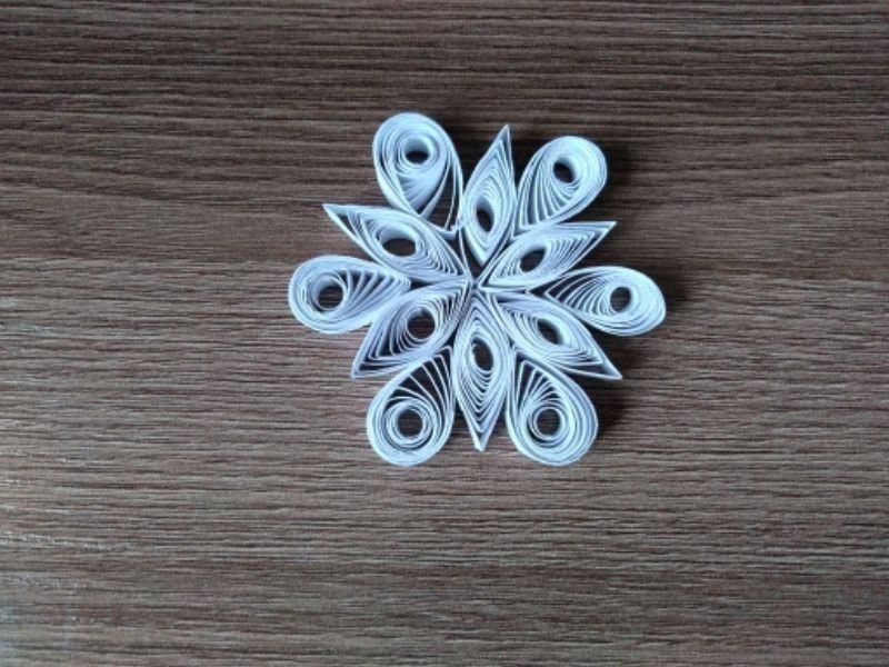 Квиллинг снежинки легкие