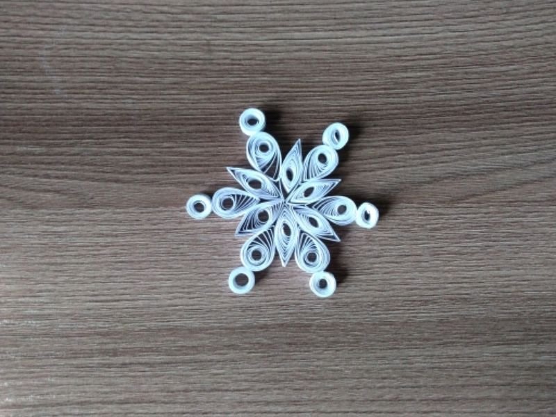 Маленькая Снежинка квиллинг