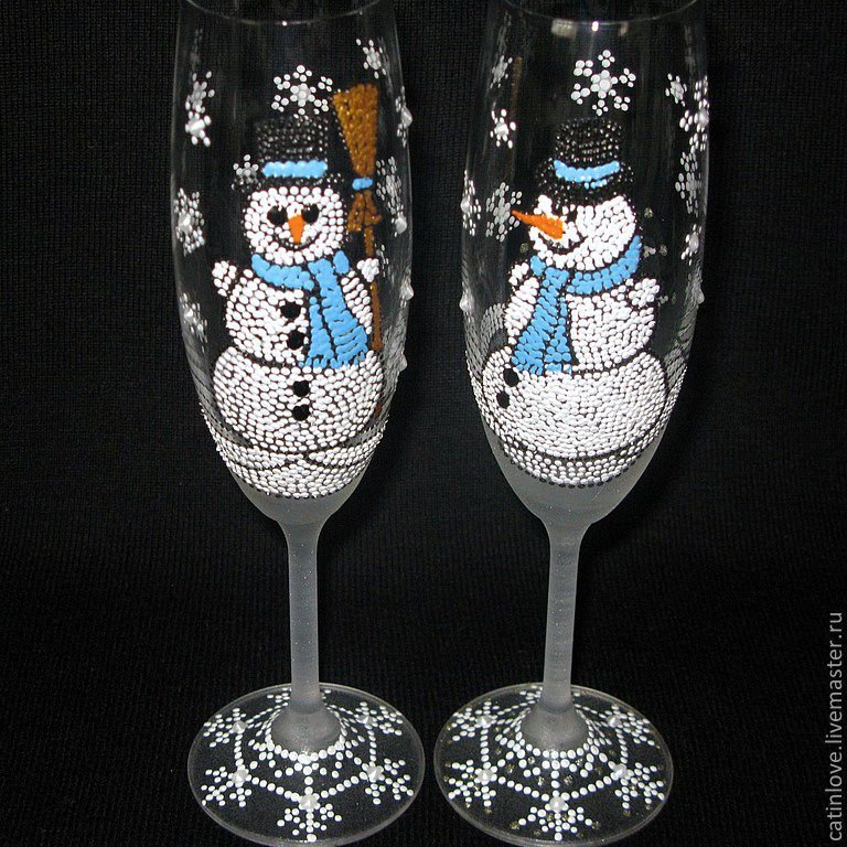 Расписные новогодние бокалы