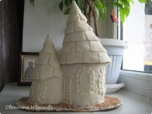 Сказочный домик из соленого теста