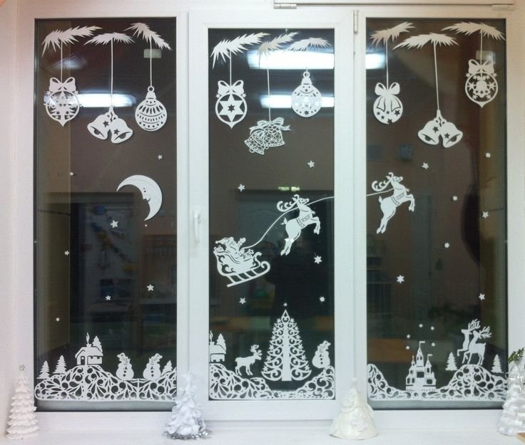 Новогоднее украшения на окна