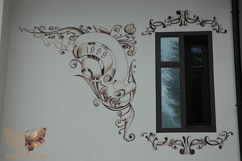 Трафаретная роспись фасада