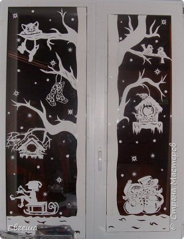 Композиции из трафаретов на окна