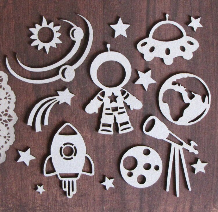 Вытынанка космос