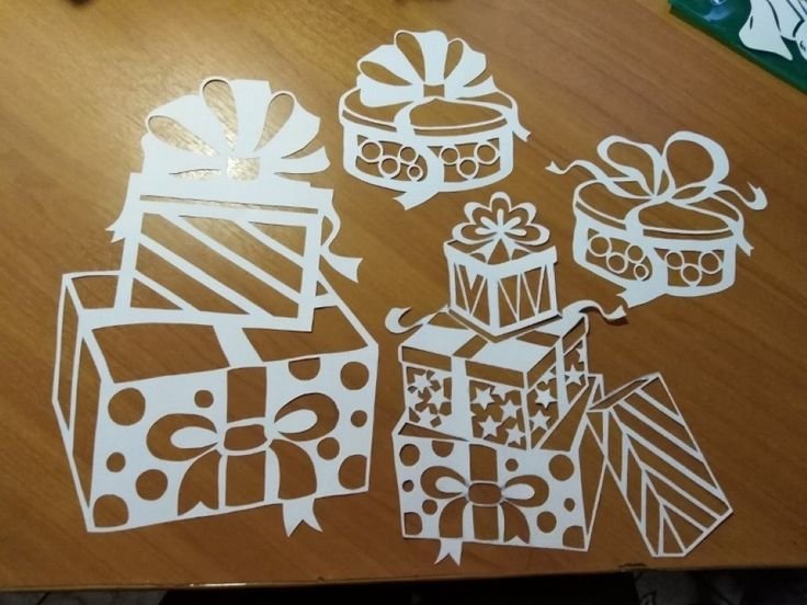 Вытынанка подарочная коробка