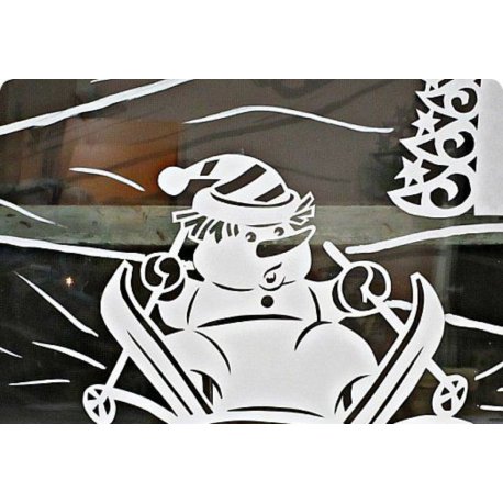 Вытынанки Снеговичок с санками