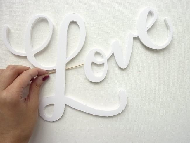 Вырезать буквы из пенопласта