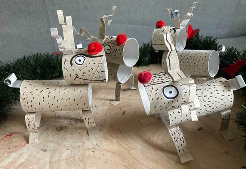 Поделка олень из втулки