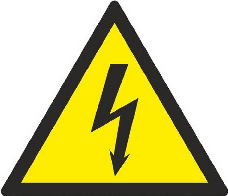 Знак пластик "опасность поражения электрическим током" молния w08