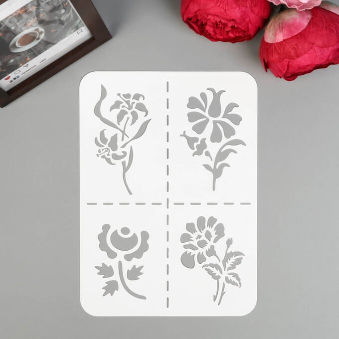 Набор цветных трафаретов