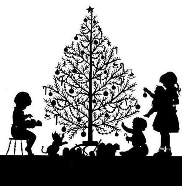 Силуэт ребенка в окне