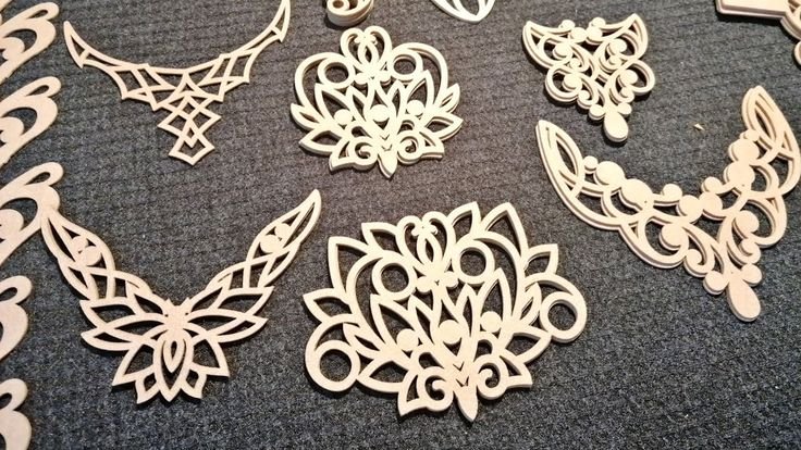 Украшения на фетровой основе