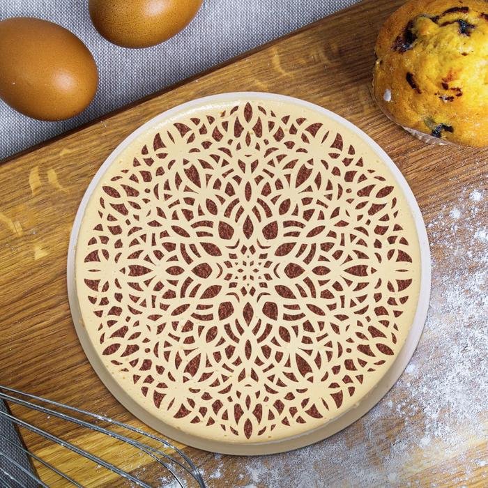 Трафареты для украшения торта