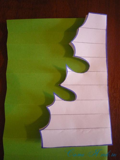 Листочки гармошкой