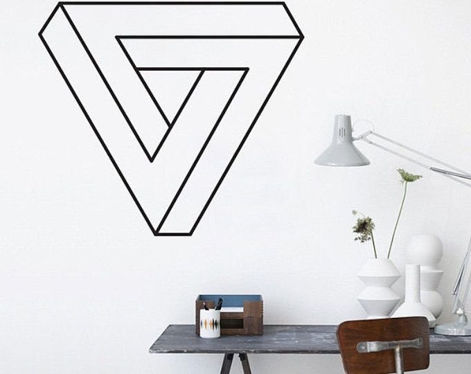 Геометрические фигуры на стене