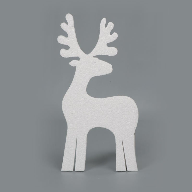Трафарет оленя из картона