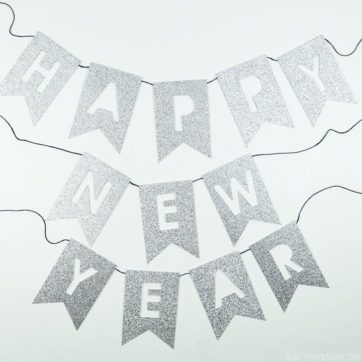 Гирлянда бумажная Happy New year