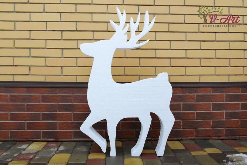 Олени из пенопласта на новый год