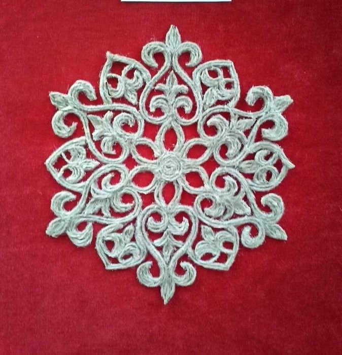 Снежинки из джута