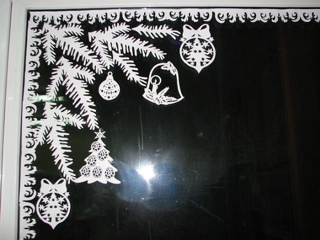 Узоры на окне