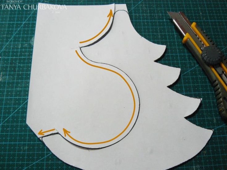 Елочка из картона с шариком