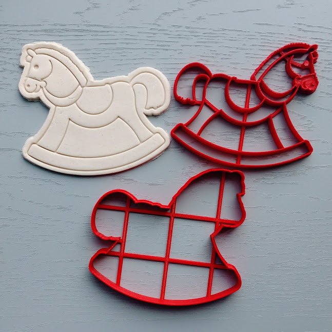 Вырубка лошадка качалка для пряников