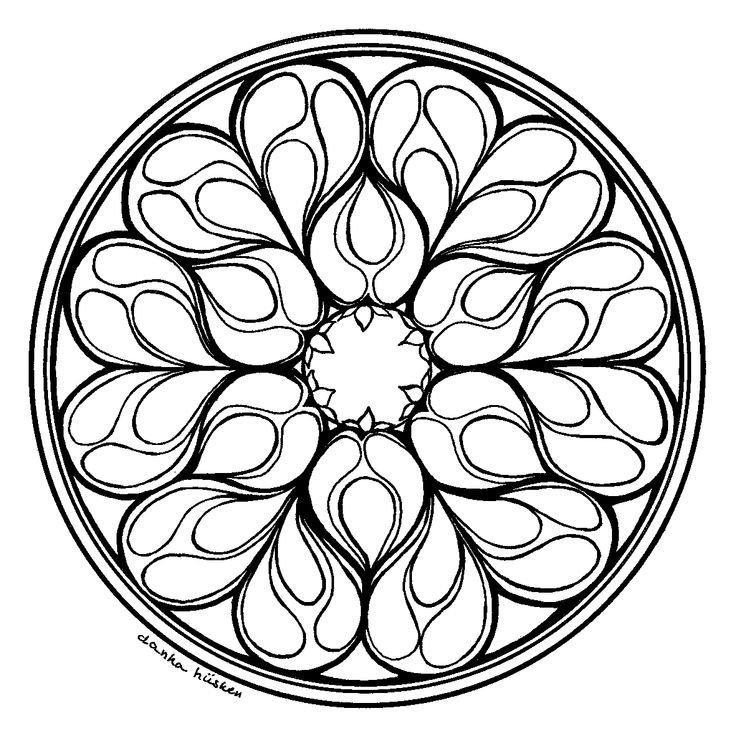 Готический витраж. Окно-роза