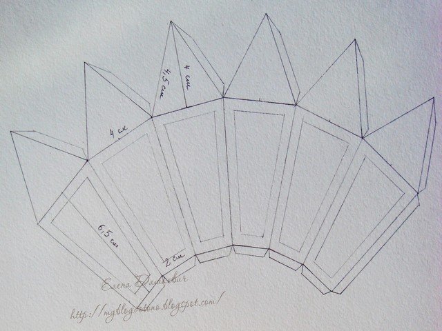 Поделка фонарик из бумаги