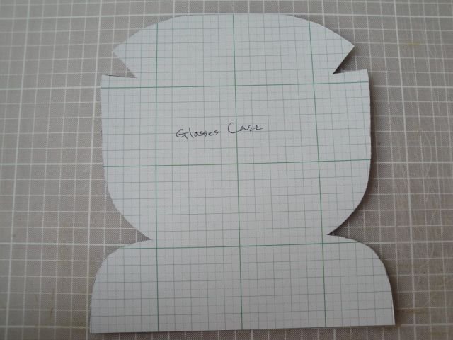 Футляр для очков лекало