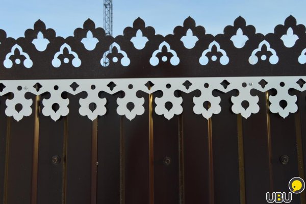 Орнамент на заборе