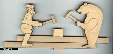 Динамическая игрушка из дерева