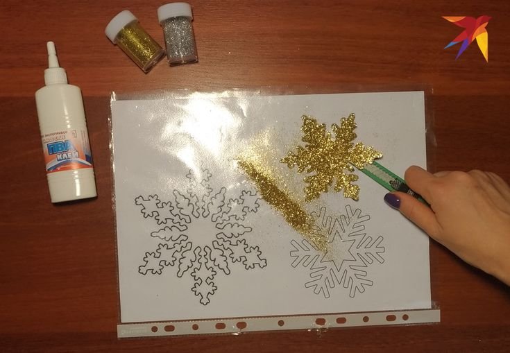 Снежинка из ПВА И блесток