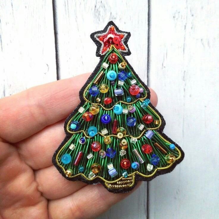 Брошь елка Новогодняя