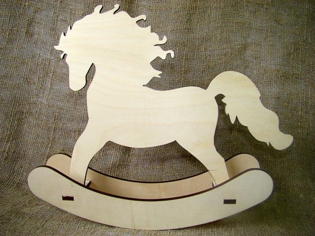 Игрушка качалка из дерева