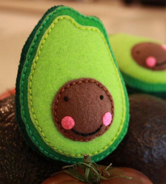 Авокадо из фетра
