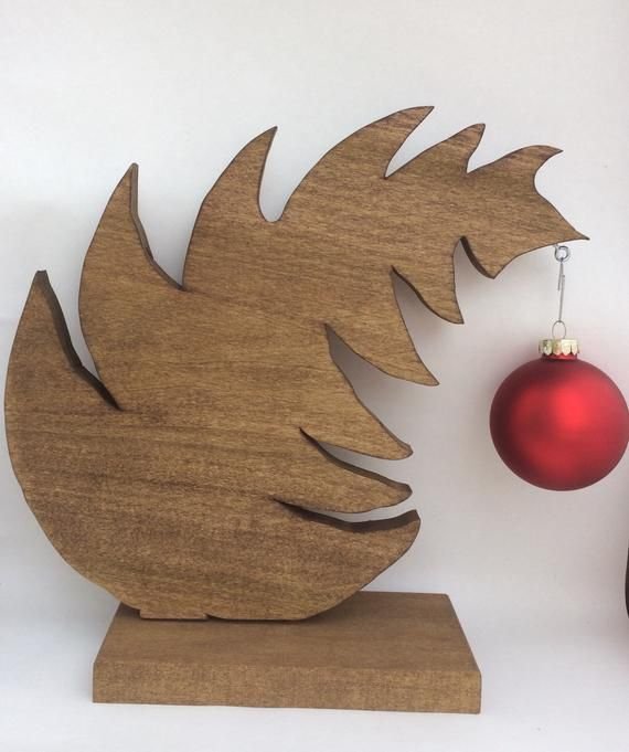 Новогодняя елка из фанеры