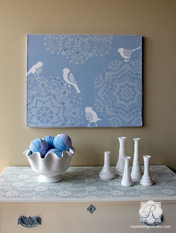 Панно из кружевных салфеток на стену