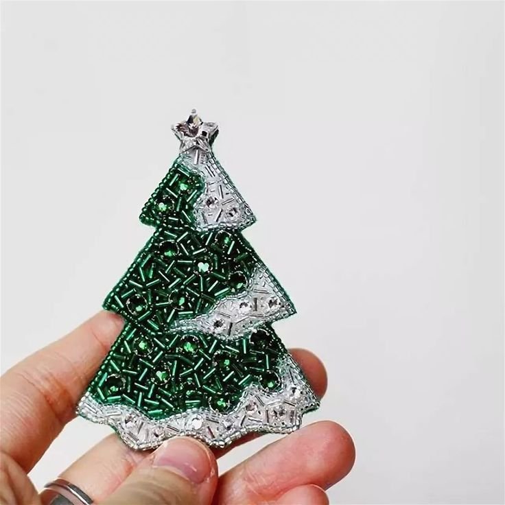 Брошь елка Новогодняя