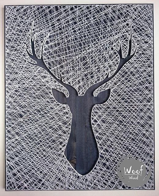 Олень из дерева