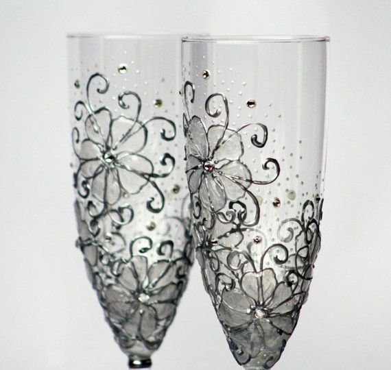 Роспись свадебных бокалов