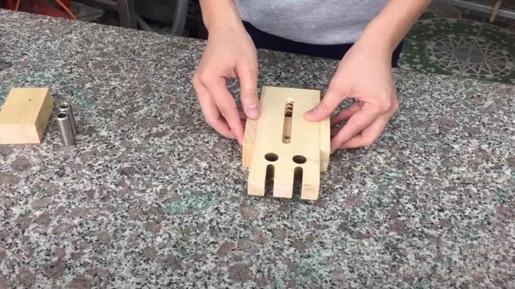 Кондуктор для шкантов kwb