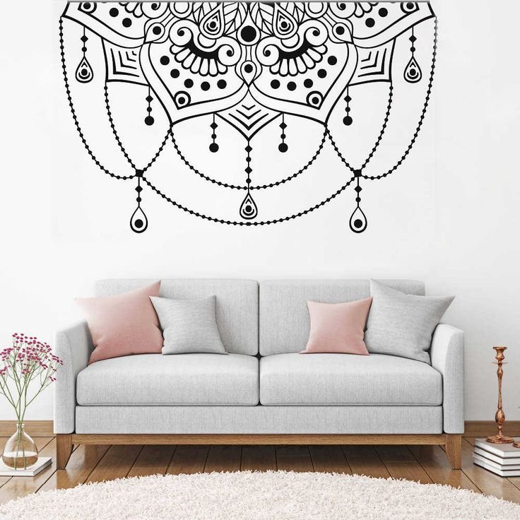 Мандала на стене