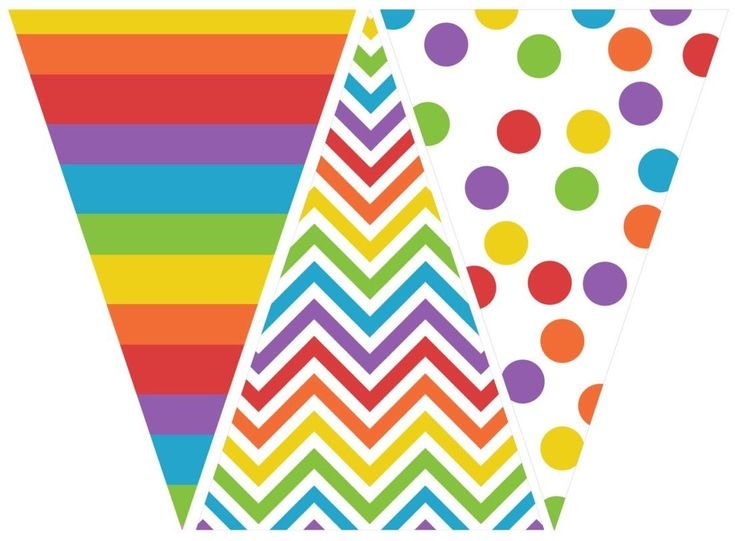 Разноцветные треугольные флажки