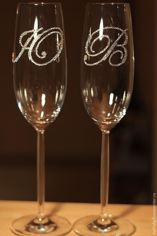 Свадебные бокалы с буквами