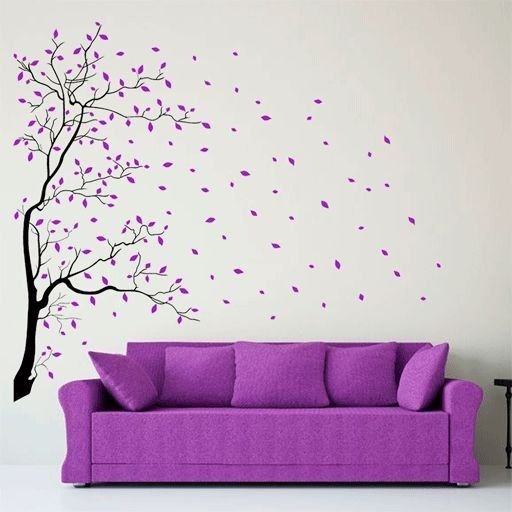 Фиолетовая стена